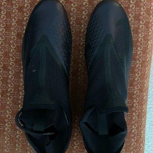 Nike Phantom VSN Men's Soccer Cleats